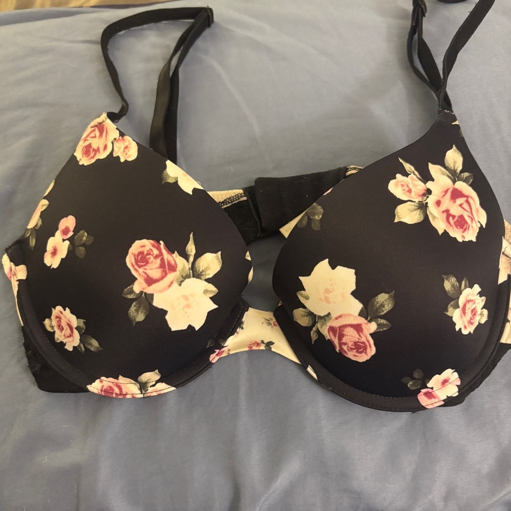 PINK Victoria's Secret Wear Everywhere Push-up Bra